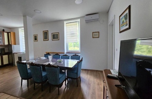 Gracac Apartment | Apartment Gracac - Two Bedroom Apartment with Terrace