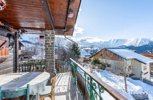 Albiez-le-Vieux Apartment | Apartment 'Grand Balcon' with Mountain View and Balcony