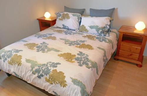 Saint-Pierre-de-Clages Apartment | Apartment Grand Panorama A 01 by Interhome