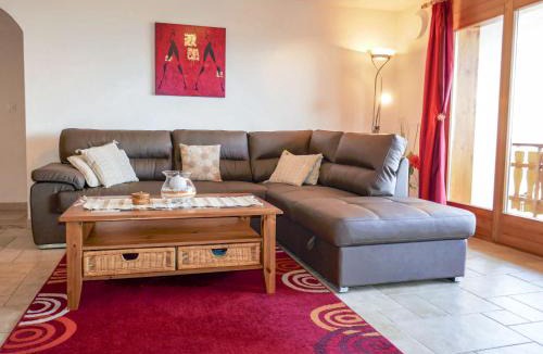 Saint-Pierre-de-Clages Apartment | Apartment Grand Panorama C5 by Interhome