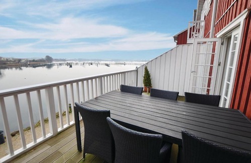 Grasten Apartment | Apartment Grasten 53 with Hot tub