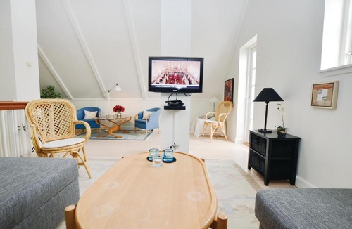 Grasten Apartment | Apartment Grasten 53 with Hot tub