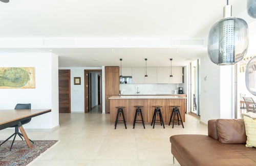 Marbella Seafront Promenade Apartment | Apartment 'Great First Line Amazing Terrace' with Sea View, Wi-Fi and Air Conditioning