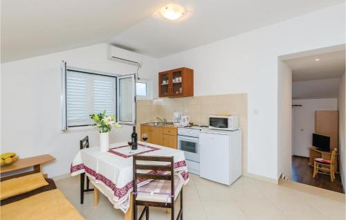Molunat Apartment | Apartment Gruda With Sea View 02