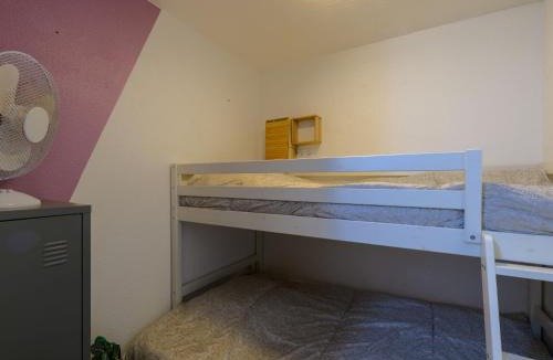 Gruissan Apartment | Apartment Gruissan Port-5 by Interhome