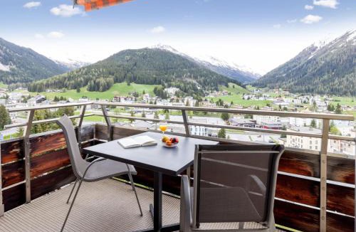 Davos-Dorf Apartment | Apartment Guardaval Apt 107 by Interhome
