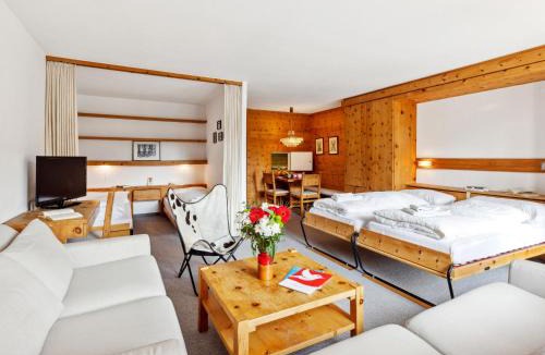 Davos-Dorf Apartment | Apartment Guardaval Apt 108 by Interhome