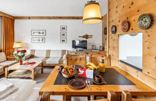 Davos-Dorf Apartment | Apartment Guardaval Apt 202 by Interhome