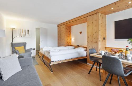 Davos-Dorf Apartment | Apartment Guardaval Apt 207 by Interhome