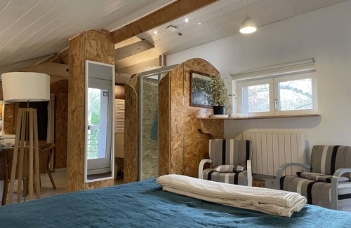 Herisson Apartment | Apartment Hérisson, 1 bedroom, 2 persons