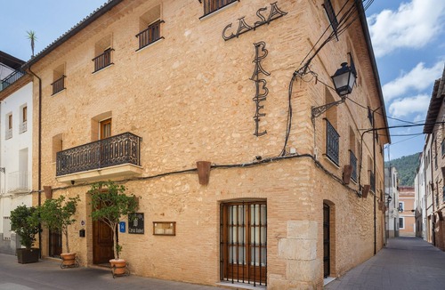 Villalonga Apartment | Apartment 'Habitacion Doble' with Private Terrace, Wi-Fi and Air Conditioning