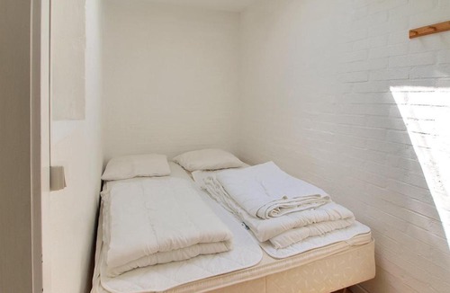 Akirkeby Apartment | Apartment Haregade IVII