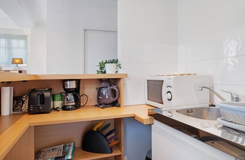 Argeles Gazost Apartment | Apartment 'Hautacam' with Mountain View, Balcony and Wi-Fi