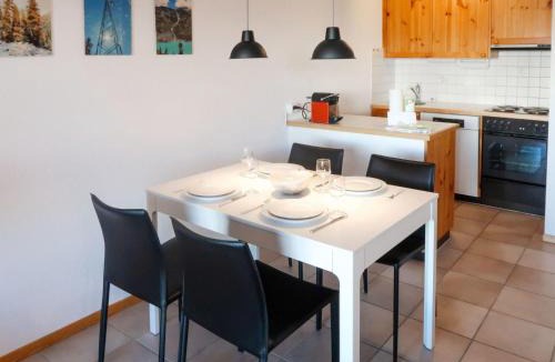 Saint-Pierre-de-Clages Apartment | Apartment Hauts De Nendaz B K5 by Interhome