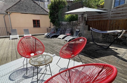 Montbard Apartment | Apartment historic center MONTBARD - 1 bedroom "Chez Delphine et Guillaume" France