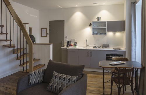 Angouleme Apartment | Apartment Hotel - City Center - VILLA PLATEAU SIDE - 3 Certified Stars