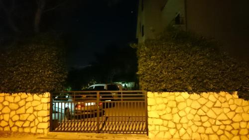 Povljana Apartment | Apartment House Nono