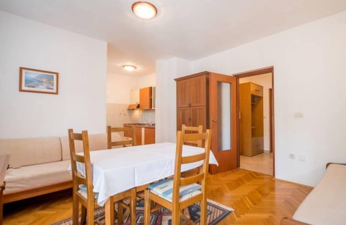 Jadranovo Apartment | Apartment Fuma by Interhome