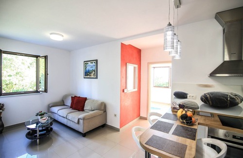 Pridvorje Apartment | Apartment in Pridvorje near Pasjaca Beach