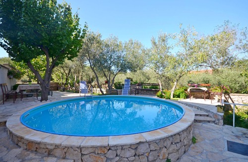 Susica Apartment | Apartment Gordan (42881-A3) - Murter - island Murter
