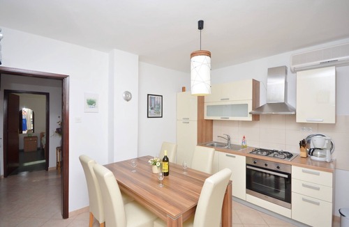 Susica Apartment | Apartment Gordan (42881-A2) - Murter - island Murter