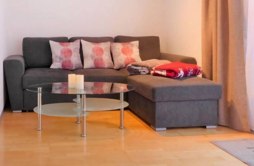 Taesch Apartment | Apartment Hubertusheim in Täsch - 2 persons, 1 bedrooms