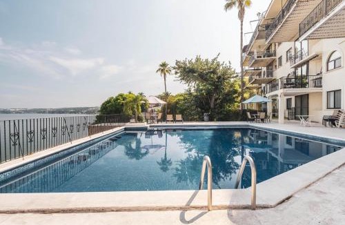 Tequesquitengo Apartment | Apartment in a lakefront hotel