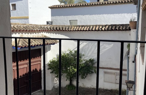 La Catedral Apartment | Apartment in a traditional house 50 meters from the Mosque