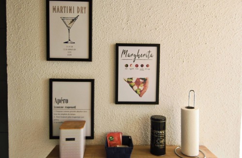 Aubenas Apartment | Apartment in Aubenas town center, cozy style, office, internet, netflix