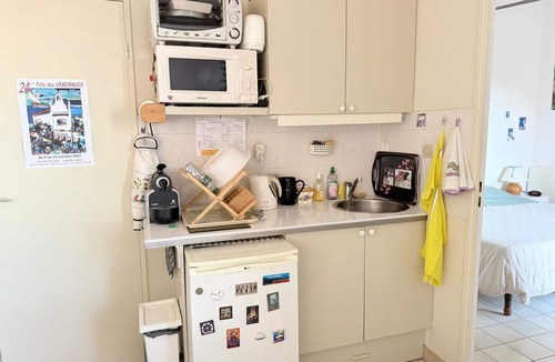 Banyuls-sur-Mer Apartment | Apartment in Banyuls-sur-Mer, terrace, parking, air conditioning, sea view