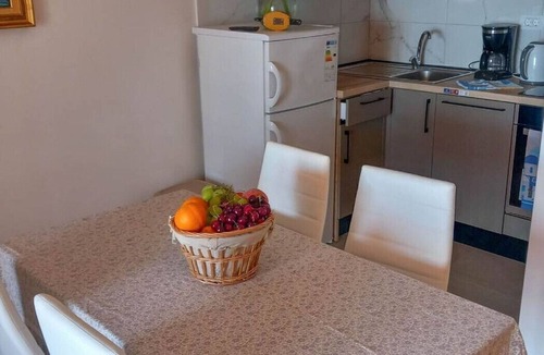 Barbat na Rabu Apartment | Apartment in Barbat with Seaview, Balcony, Air condition (660-4)
