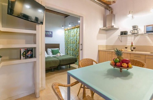Barceloneta Apartment | Apartment In Barceloneta, close to the beach