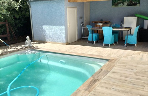 Cazilhac House | Apartment in beautiful villa in quiet neighborhood with swimming pool