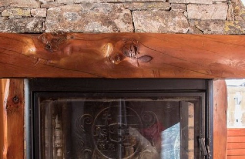 Le Fornet Apartment | Apartment in chalet at the foot of the slopes of Val d'Isère