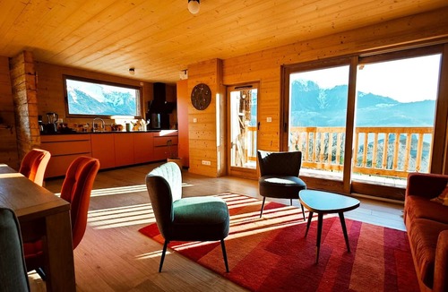 Manigod Apartment | Apartment in Chalet L'Albert with Mountain View, Balcony and Private Terrace