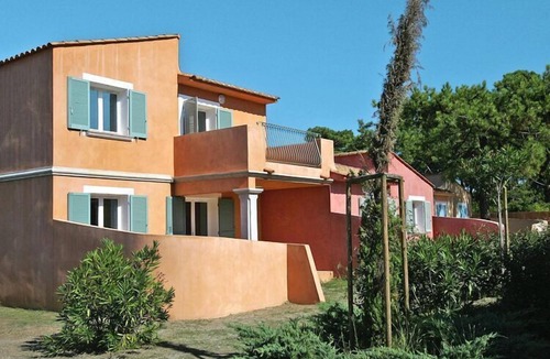 Pineto Apartment | Apartment in Corsica with Beach Access