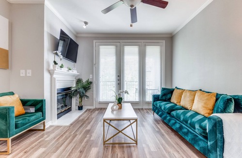 Cityplace Apartment | Apartment in Dallas