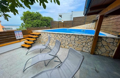 Dramalj Apartment | Apartment in Dramalj near Beach and Pool