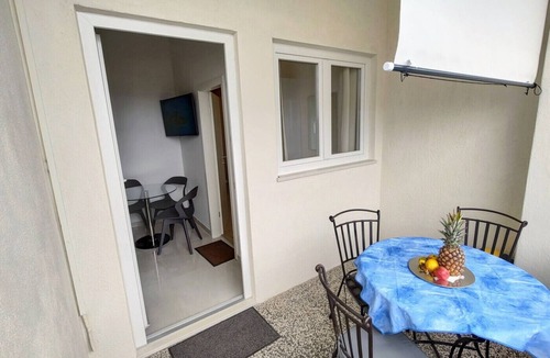Drasnice Apartment | Apartment in Drašnice with Seaview, Loggia, Air condition, WIFI (3586-3)