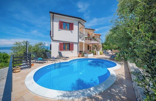 Drenje Apartment | Apartment in Drenje near Jadrena Beach
