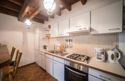 Dombasle-devant-Darney Apartment | Apartment in Darney with Meadow Views