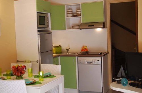 Saint-Cyprien Plage Apartment | Apartment in Jardins de Neptune with Terrace