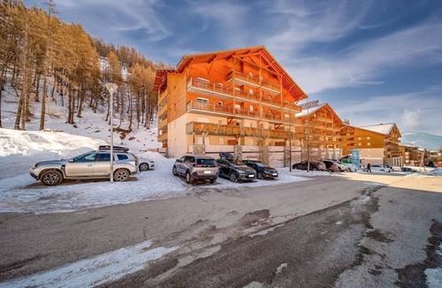 Allos Apartment | Apartment in French Alps with Heated Pool