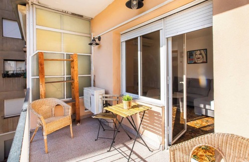 el Camp d'en Grassot i Gracia Nova Apartment | Apartment in Gracia A34PAA1127