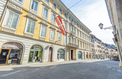 Chambery Apartment | Apartment in Historic Building, Center of Chambéry
