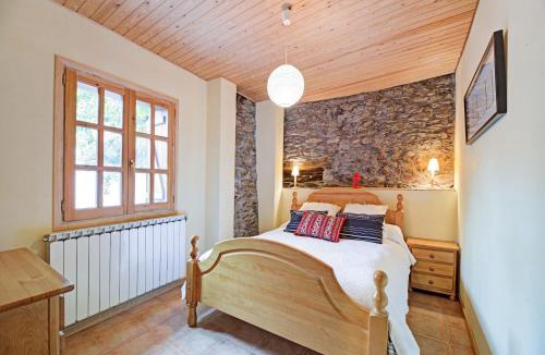 Isavarre Apartment | Apartment in Isavarre near Pyrenees Mountains