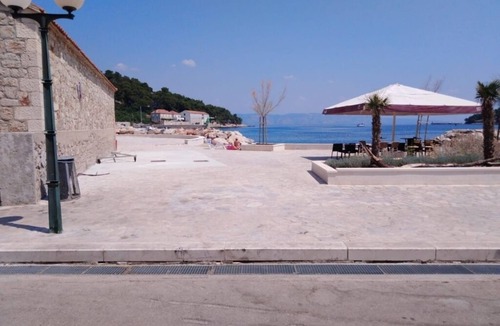 Island Hvar Apartment | Apartment in Jelsa with Terrace, Air condition, WIFI (4440-3)
