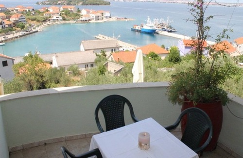 Kali Apartment | Apartment in Kali with Seaview, Balcony, Air condition, WIFI (4566-6)