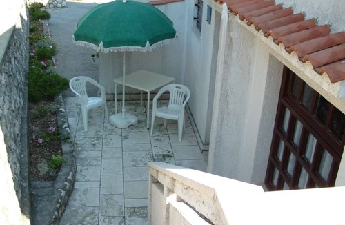 Suha Punta Apartment | Apartment in Kampor with Balcony, Air condition, WIFI, Washing machine (895-4)