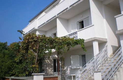 Kampor Apartment | Apartment in Kampor with Seaview, Terrace, Air condition, WIFI (4610-3)